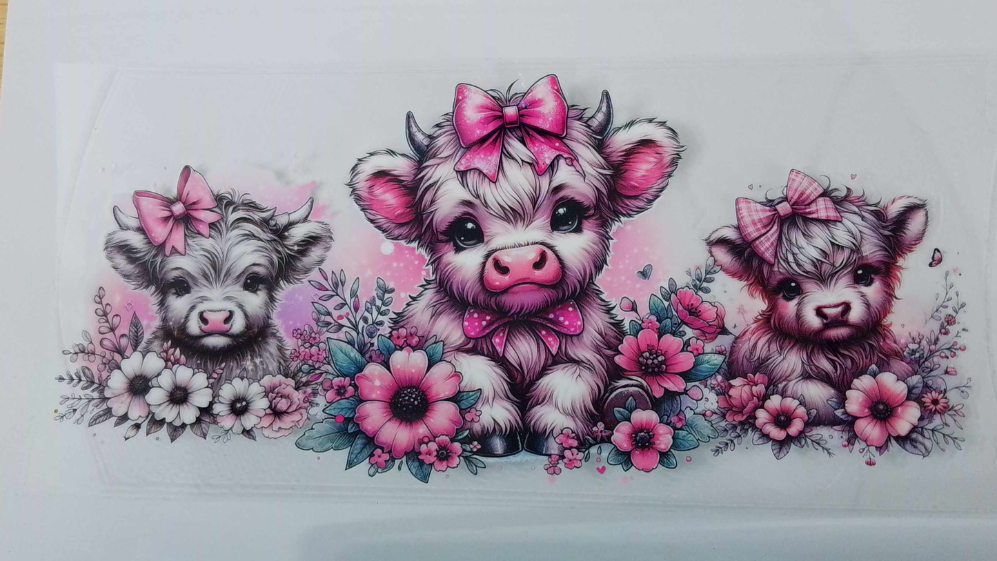 A125 Cow w/ pink bow and flowers
