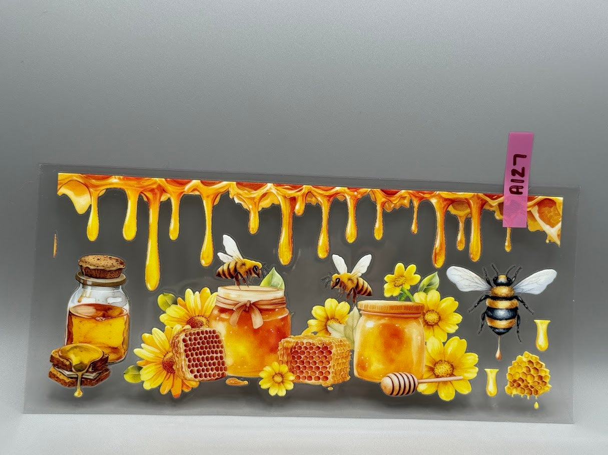 A127 HONEY JARS, HONEY COMB AND BEES