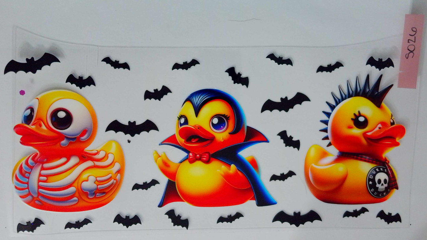 HAL014 Halloween Ducks