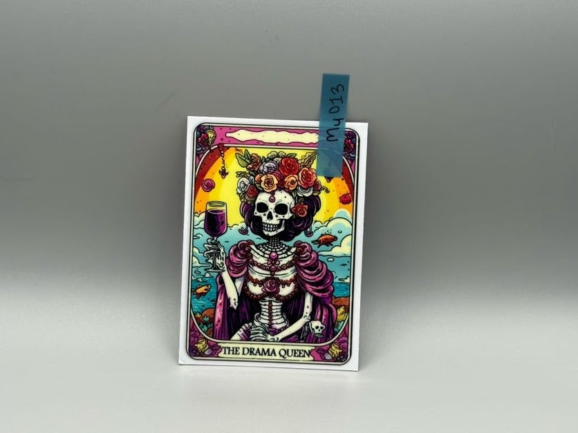 MY013  The drama queen Tarot card