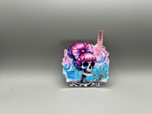 HAL053 Pink And Blue skull